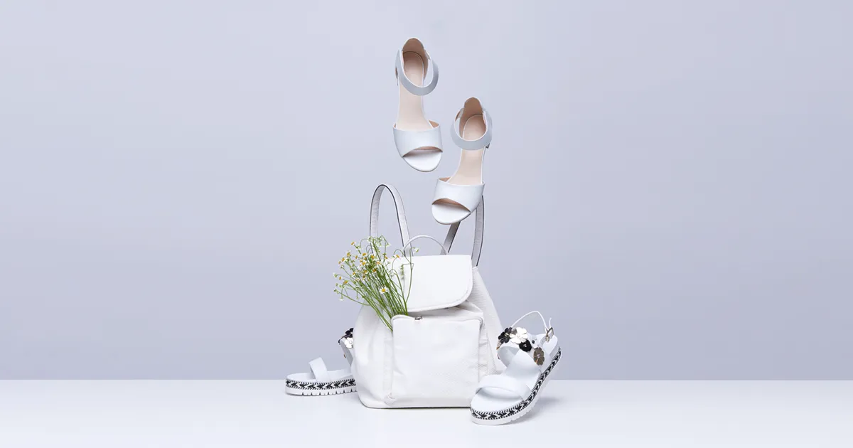 Selecting Backgrounds That Reflect the Shoe’s Design Theme